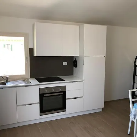 Rs306 - Marcelli, Monolocale In Centro Con Parcheggio * Marcelli