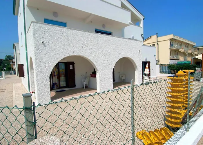 Rs306 - Marcelli, Monolocale In Centro Con Parcheggio Apartamento Marcelli